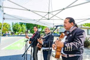 Mariachi Mile at San Jose Half Marathon